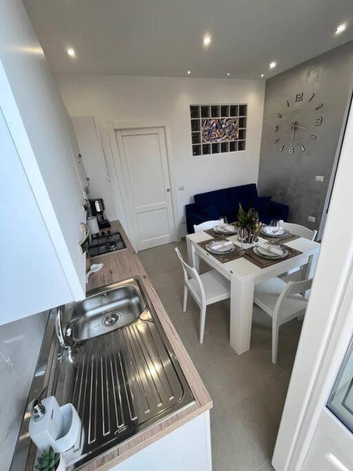 شقة Casa 'Da Annunziata' Few Steps From The Sea بيتسو المظهر الخارجي الصورة